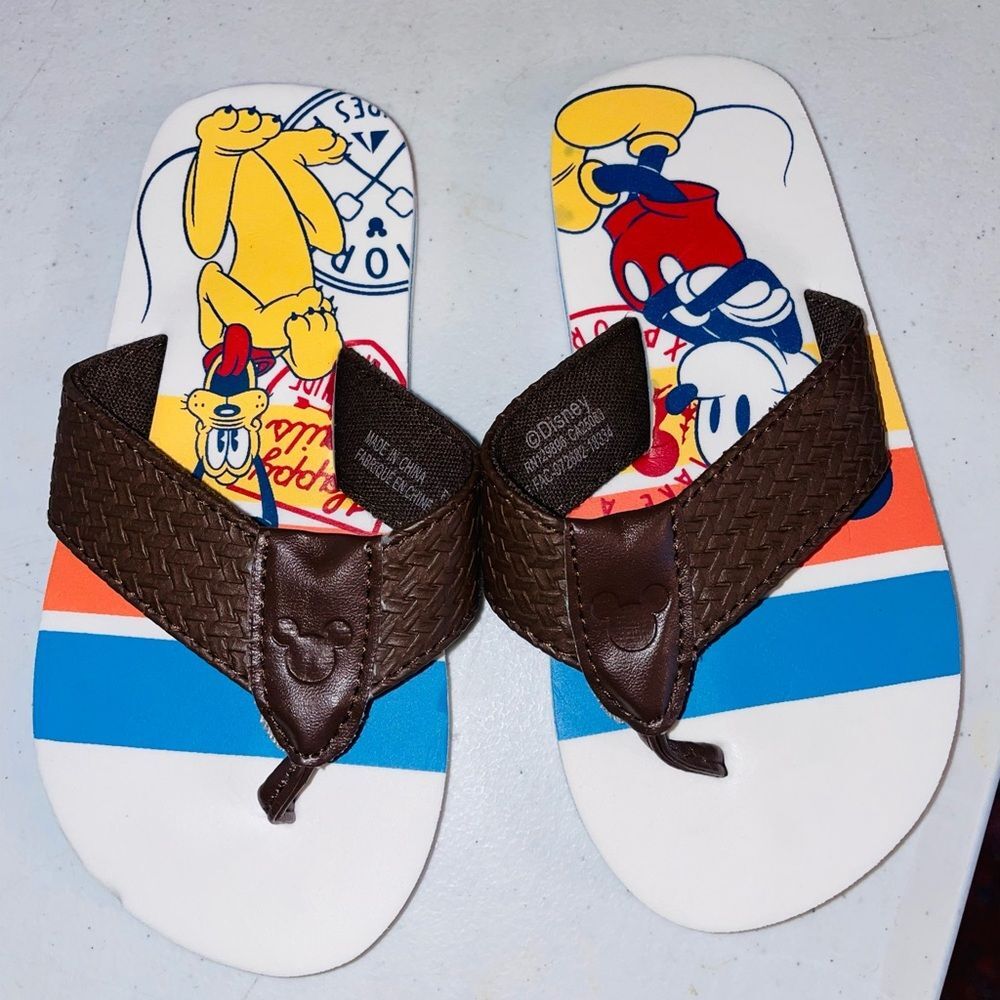 Disney Parks Mickey Mouse Pluto Flip Flop Sandals Kids sz 9 brown shoes